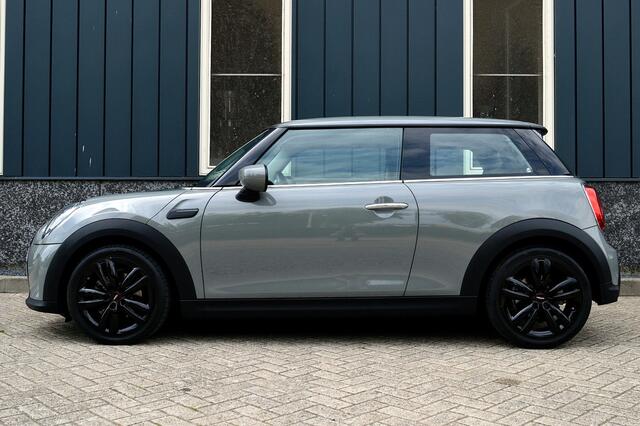 Mini ONE Mini 1.5 First Essential Rijklaarprijs-Garantie Navigatie Led Airco 17 Inch Apple carplay