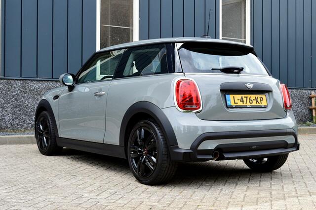 Mini ONE Mini 1.5 First Essential Rijklaarprijs-Garantie Navigatie Led Airco 17 Inch Apple carplay