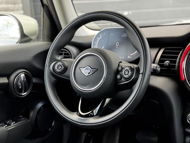 Mini ONE Mini 1.5 Business Edition Automaat | 5D | Navi | PDC | Cruise | Airco | LMV | ¤ 19.900,- Incl. BTW