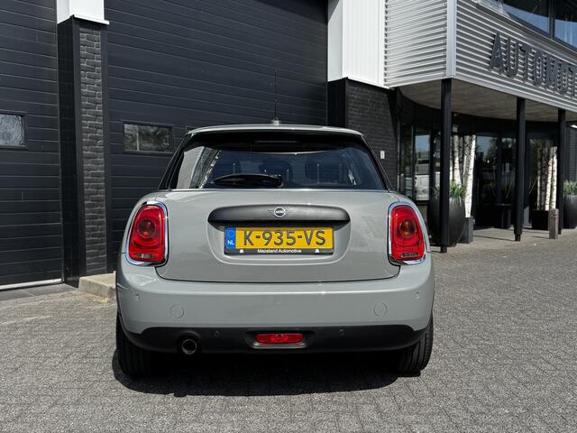 Mini ONE Mini 1.5 Business Edition Automaat | 5D | Navi | PDC | Cruise | Airco | LMV | ¤ 19.900,- Incl. BTW