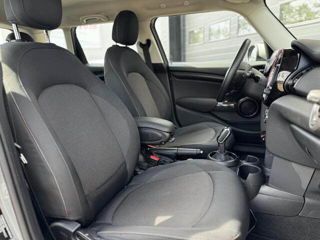 Mini ONE Mini 1.5 Business Edition Automaat | 5D | Navi | PDC | Cruise | Airco | LMV | ¤ 19.900,- Incl. BTW