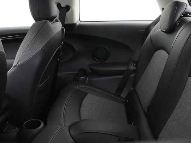 Mini ONE 1.5 Business Edition | Carplay | Full LED | Navigatie | Climate control | Parkeerhulp | Half leder | Bluetooth