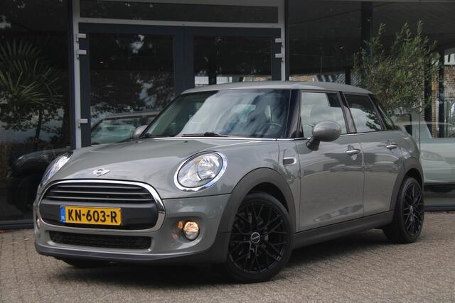 Mini ONE Mini 1.2 Business