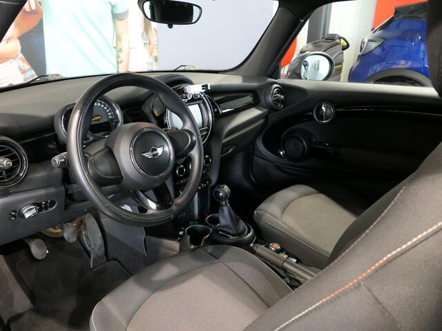 Mini ONE Mini 1.2 Chili *120 PK!* Union Jack achterlichten, Cooper-S uitlaat en achterbumper!