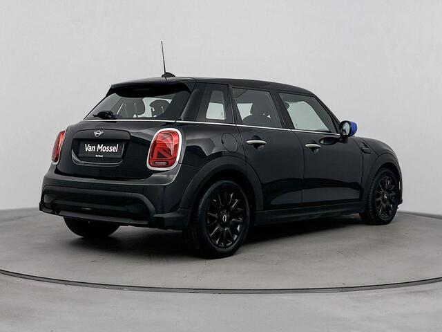 Mini ONE Mini 1.5 102Pk | Navigatie | Draadloze Apple & Android Carplay | Parkeersensoren Voor & Achter | Elektrische Ramen | Climate Control | Voorruit Verwarming | Cruise Control & Snelheidbegrenzer |
