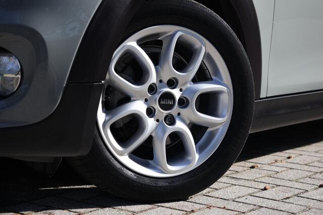 Mini ONE Mini 1.2 Chili Business LED | Navi Pro | Climate | Sportstoel | Apple Carplay | Airco | Cruise Control | Union Jack achterlichten | etc.