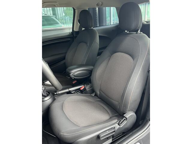 Mini ONE Mini 1.5 Pepper | LMV 17'' | PDC | STOELVERWARMING | AIRCO | BLUETOOTH