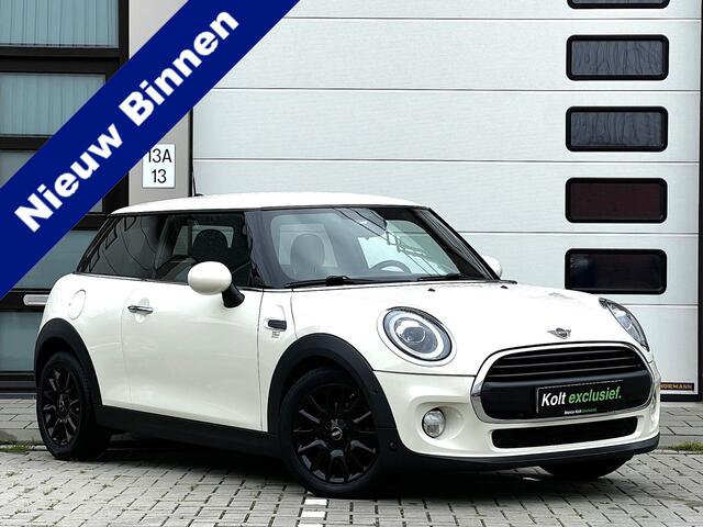 Mini ONE Mini 1.5 Chili Turbo 102 PK / Airco / 16" Black Spoke LM Velgen / Park Sensors / Groot Scherm / WW Glas