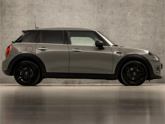 Mini ONE 1.5 One Sport (NAVIGATIE, 5 DEURS, GETINT GLAS, LM VELGEN, SPORTSTOELEN, CRUISE, NIEUWE APK, NIEUWSTAAT)