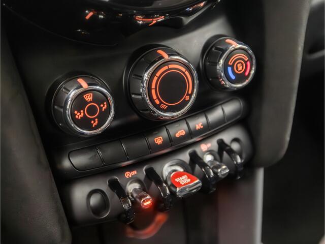 Mini ONE 1.5 One Sport (NAVIGATIE, 5 DEURS, GETINT GLAS, LM VELGEN, SPORTSTOELEN, CRUISE, NIEUWE APK, NIEUWSTAAT)