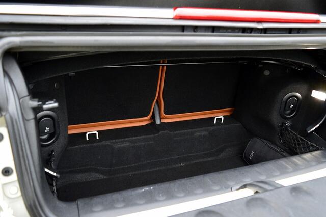 Mini ONE Mini Cabrio 1.2 Chili Rijklaarprijs-Garantie Leder Navigatie Airco Cruise Control