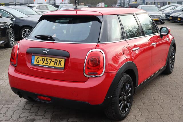 Mini ONE Mini 1.5 Airco, Navigatie, Cruise control, Half lederen interieur