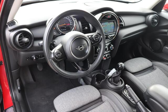 Mini ONE Mini 1.5 Airco, Navigatie, Cruise control, Half lederen interieur
