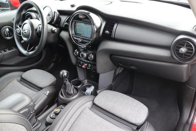 Mini ONE Mini 1.5 Airco, Navigatie, Cruise control, Half lederen interieur