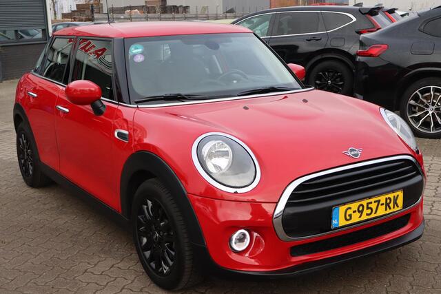 Mini ONE Mini 1.5 Airco, Navigatie, Cruise control, Half lederen interieur