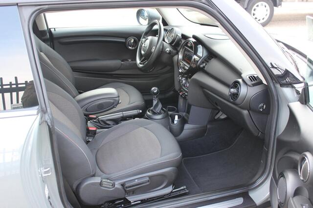 Mini ONE Mini 1.5 First Salt, Navigatie!