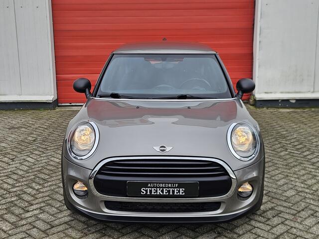 Mini ONE 1.2 Blackyard | PDC | Stoelverw.