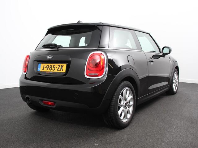 Mini ONE Mini 1.5 First Salt | Airco | Lichtmetalen Velgen | Stoelverwarming | Keyless start