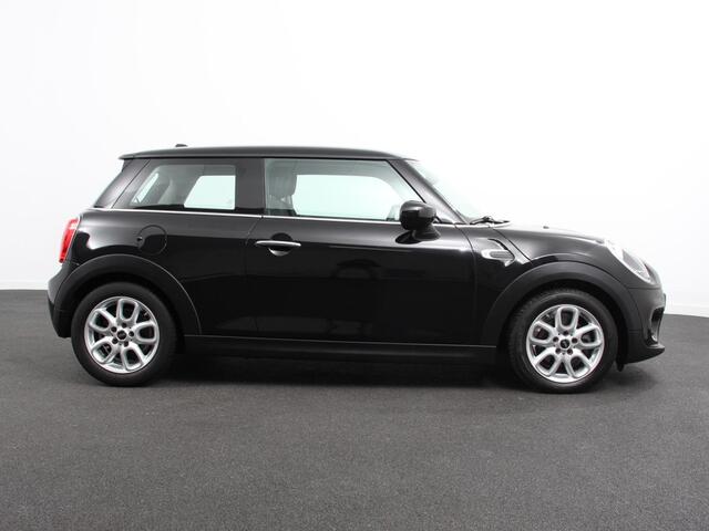 Mini ONE Mini 1.5 First Salt | Airco | Lichtmetalen Velgen | Stoelverwarming | Keyless start