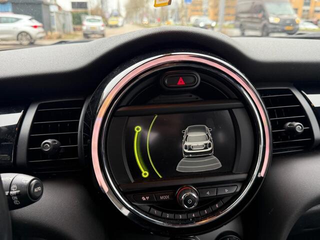 Mini ONE Mini 1.5 D NAVI PDC Chili Bns.