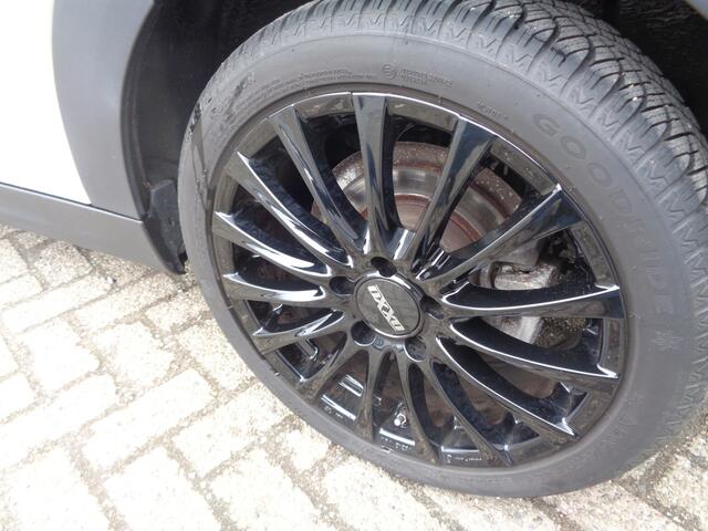 Mini ONE Mini 1.5 First Airco, Navigatie, Carplay, LM velgen 17 inch