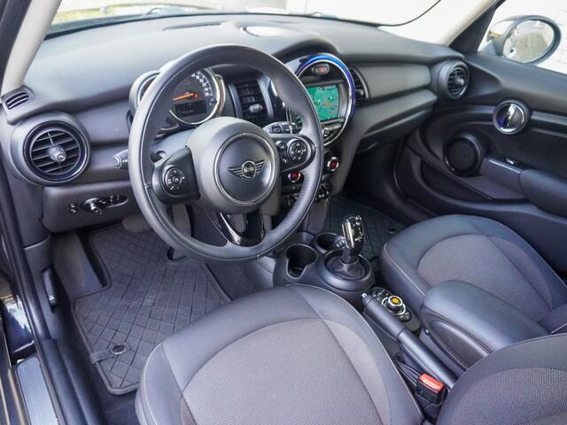 Mini ONE Mini 1.5 Pepper Automaat | 5-deurs | CarPlay | Keyless | Led | NA