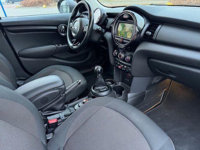 Mini ONE Mini 1.5 D 5deurs Salt Business Airco,Navigatie Nette Auto