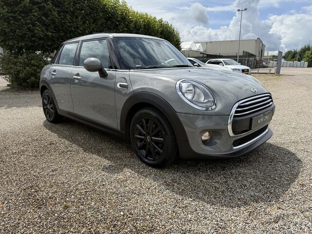 Mini ONE Mini 1.5 Pepper. 5 drs !Climate/cruise,stoelverw. Moonwalk Grey!!