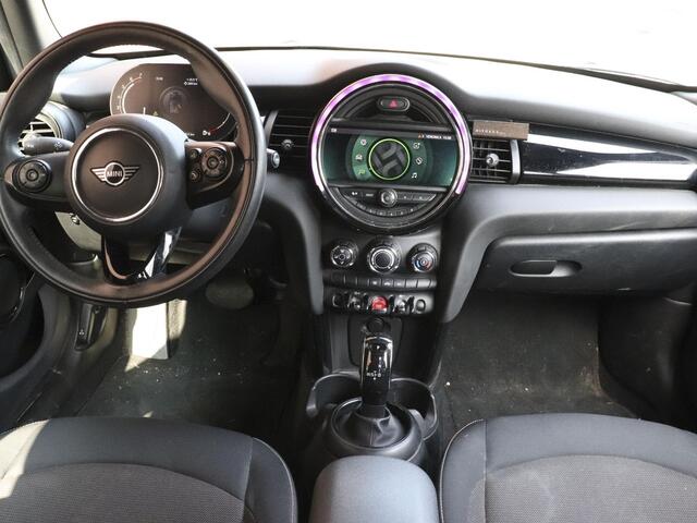 Mini ONE 1.5 5-DRS Automaat Business Edition Navigatie PDC Cruise Control Airco 17" Lichtmetalen velgen 5-Deurs