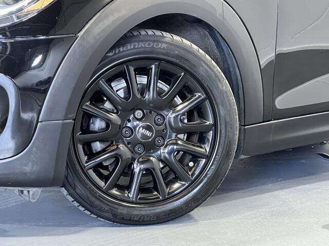 Mini ONE 5-Deurs 1.5 Pepper | Navigatie/Android/Apple Carplay | LM Velgen 16" | Cruise Control | PDC Achter | Airco | LED Koplampen |