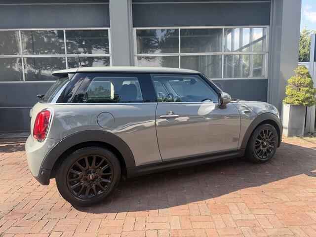 Mini ONE 3-Deurs 1.5 Pepper Bj 2018 Km 105.000 Nap 1e eigenaar