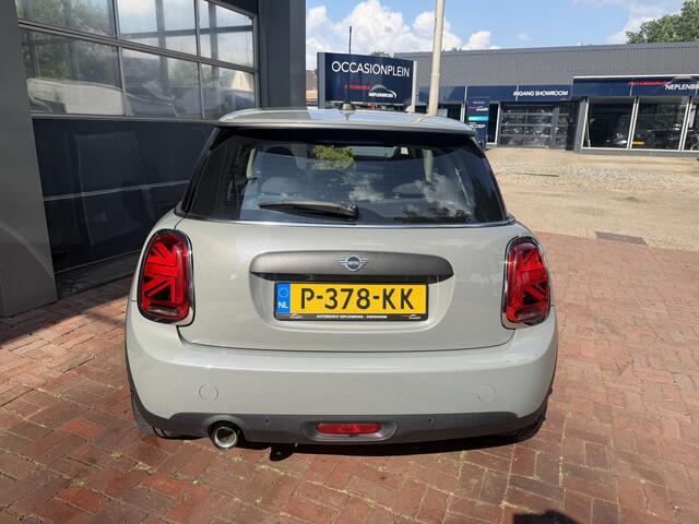 Mini ONE 3-Deurs 1.5 Pepper Bj 2018 Km 105.000 Nap 1e eigenaar