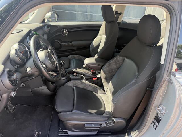 Mini ONE 3-Deurs 1.5 Pepper Bj 2018 Km 105.000 Nap 1e eigenaar