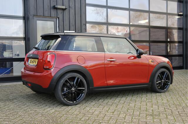 Mini ONE 1.5 | NL-Auto | 17'' | Airco