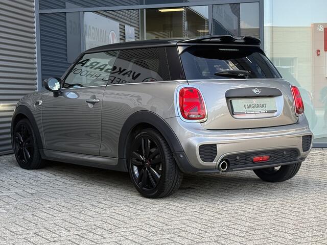 Mini ONE 3-Deurs 1.5 JCW-PAKKET,PDC,STOELVERWARMING