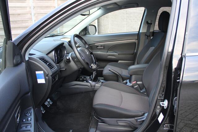 Mitsubishi ASX 1.6 Cleartec Connect Pro Cruise control, Airco, Apple carplay/Android auto, 18" LM velgen, Bluetooth, Radio/CD, Wordt verwacht