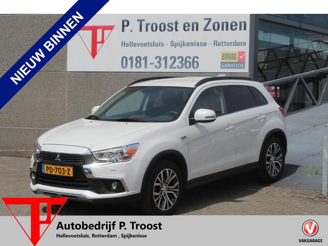 Mitsubishi ASX 1.6 Cleartec Connect Pro Navigatie/Achteruitrijcamera/Cruise control/Keyless/Apple carplay/Climate control/Radio-CD speler/18'' Lichtmetalen velgen.