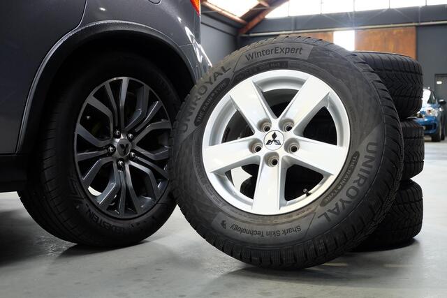 Mitsubishi ASX 1.6 Cleartec Instyle / Panodak / Navi / Camera / 18"