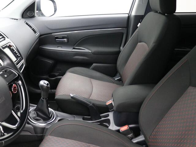 Mitsubishi ASX 1.6 Cleartec Connect Pro / Trekhaak / Navigatie / Apple CarPlay & android Auto / LMV / Airco Climate Control / Historie aanwezig /