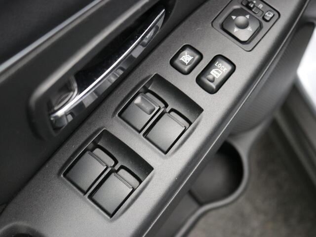 Mitsubishi ASX 1.6 Cleartec Connect Pro / Trekhaak / Navigatie / Apple CarPlay & android Auto / LMV / Airco Climate Control / Historie aanwezig /