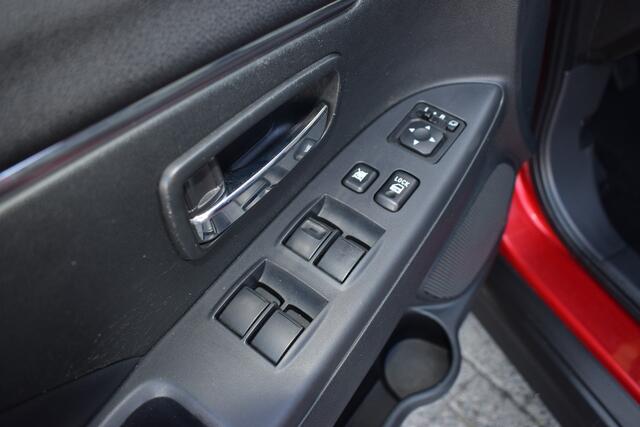 Mitsubishi ASX 1.6i-16V ISG Instyle | Cruise Control | Navigatie | Camera | Panoramadak | Leder | StoelVerwarming | Trekhaak