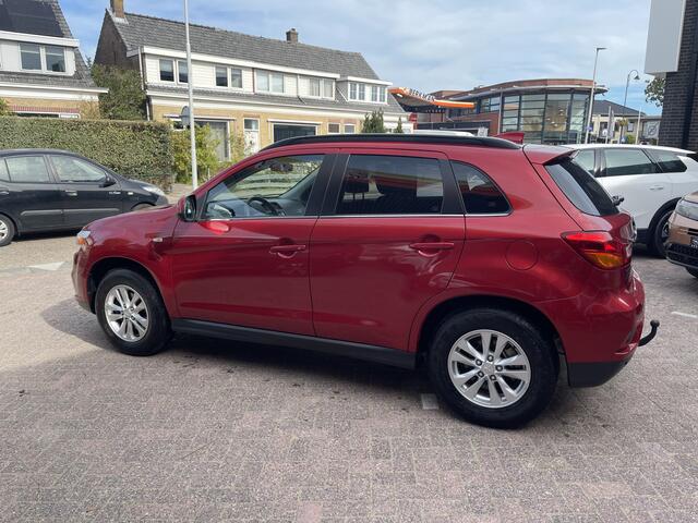 Mitsubishi ASX 1.6 Cleartec Life Trekhaak / ECC / parkeer sensor.