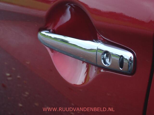 Mitsubishi ASX 2.0 Instyle PANODAK/SPORTLEER/CAMERA/NAVI/CARPLAY