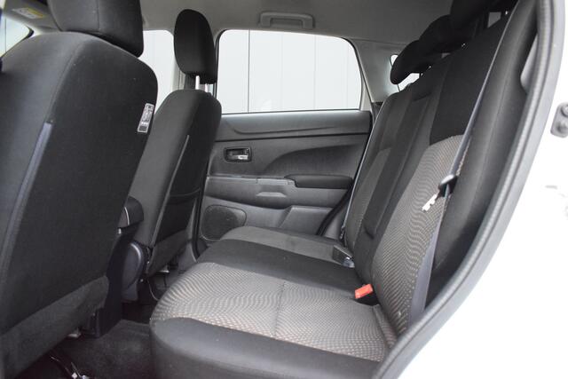 Mitsubishi ASX 1.6 Cleartec Intense ECC | Telefonie | Camera | Afn. Trekhaak | 18 Inch LMV | Volledig Onderhouden!!