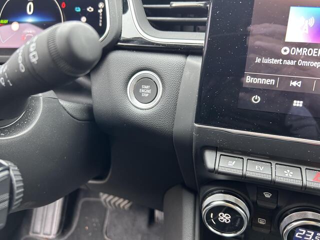 Mitsubishi ASX 1.6 HEV AT First Edition