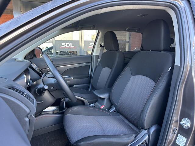 Mitsubishi ASX 1.6 Cleartec Instyle // LED // NAVI + CARPLAY // CAMERA // CLIMA // CRUISE // DAB // TREKHAAK!!