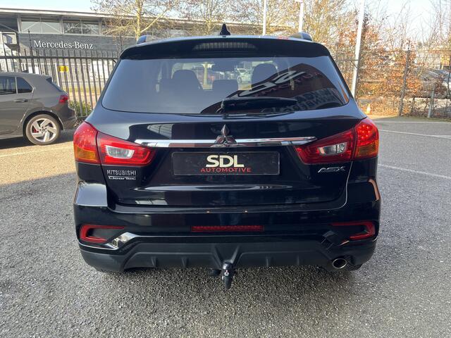 Mitsubishi ASX 1.6 Cleartec Intense // KEYLESS // TREKHAAK // CRUISE // CAMERA // NAVI+CARPLAY // STOELVERWARMING //