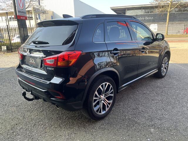 Mitsubishi ASX 1.6 Cleartec Intense // KEYLESS // TREKHAAK // CRUISE // CAMERA // NAVI+CARPLAY // STOELVERWARMING //
