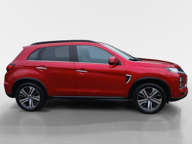 Mitsubishi ASX 2.0 Intense | Trekhaak | Navigatie | Camera | Stoelverwarming | Climate | LED | 18 inch |