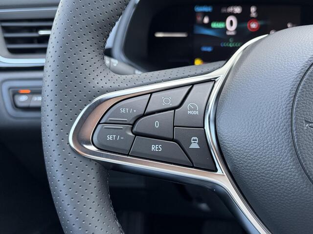 Mitsubishi ASX 1.8 HEV AT Intense+ / ¤3.000,- Voordeel Op de Nieuwprijs / NIEUW uit voorraad leverbaar! / Achteruitrijcamera / Navigatie via Apple Carplay & Android Auto / Stuur- en Stoelverwarming / Keyless Entry & Start / Adaptieve Cruise Control / Climate Control / V